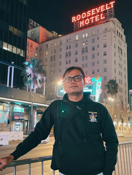 Soleh Solihun saat berada di Amerika Serikat bareng The Prediksi. (Foto: Instagram/solehsolihun)