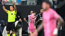 Penyerang Argentina Inter Miami bernomor punggung 10, Lionel Messi, meninggalkan lapangan selama pertandingan musim reguler Major League Soccer (MLS) antara Inter Miami CF dan Philadelphia Union di Stadion Nu di Miami, Florida, pada 24 Mei 2026. Lionel Messi keluar dari pertandingan Major League Soccer Inter Miami melawan Philadelphia Union karena cedera kaki pada 24 Mei, hanya beberapa minggu sebelum dimulainya Piala Dunia. Superstar Argentina, Messi, diganti pada menit ke-73 setelah memegang bagian belakang kaki kirinya dan meminta untuk keluar lapangan. (CHANDAN KHANNA/AFP)