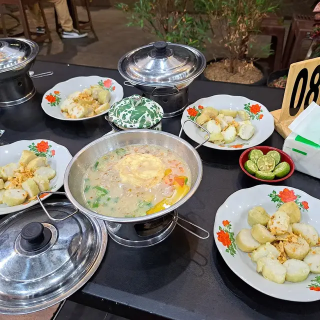 Soto Betawie Bang Nur