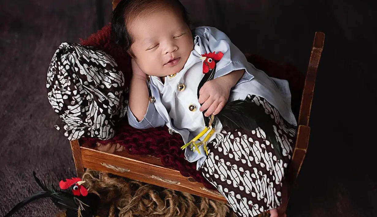 Ibrahim merupakan putra Arief Muhammad (Instagram/@tiarapangestika)