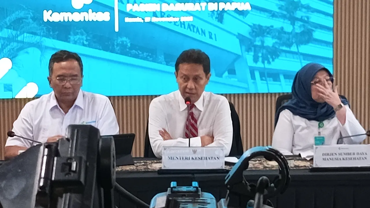 Menkes Budi dalam Konferensi Pers Hasil Investigasi Penolakan Pasien Darurat di Papua.