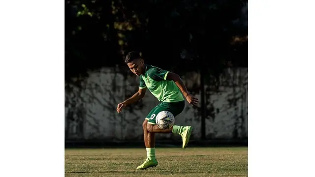 Kembali Terlihat di Persebaya, Ini 5 Potret Latihan Osvaldo Haay
