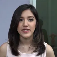 Ify BLINK sedang sibuk mempromosikan singlenya ‘Kembalilah’ yang masuk dalam album kedua Blink. Meskipun belum pernah pacaran, Ify berhasil membuat baper para pendengarnya dengan single ‘Kembalilah’.