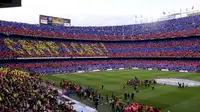 Mosaik di Stadion Camp Nou, markas Barcelona. (AFP/Josep Lago)