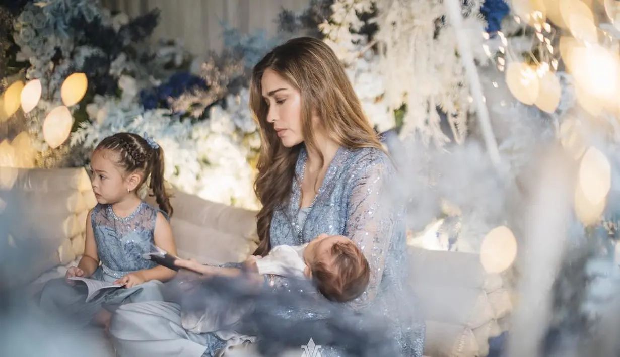 Yasmine Wildblood gelar aqiqah untuk anak ketiga (Instagram/yaswildblood)