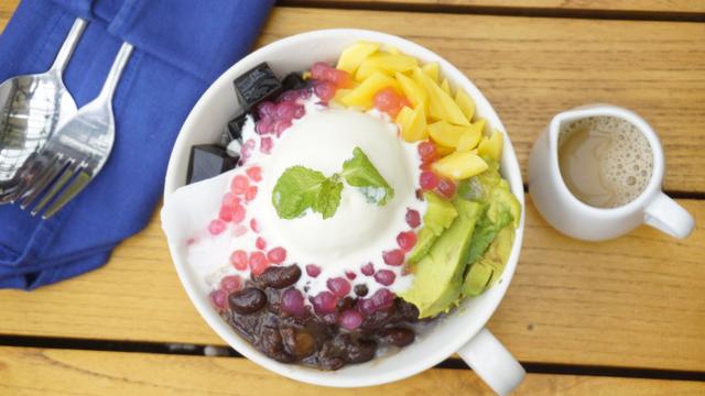 7 Resep Es Doger Untuk Jualan yang Enak dan Menyegarkan, Bikin Laris Manis