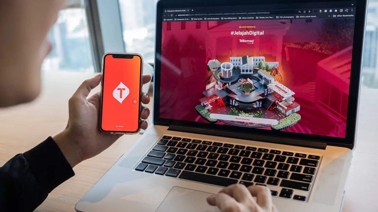 Memaknai peringatan kemerdekaan Republik Indonesia ke-77 Telkomsel konsisten #BukaSemuaPeluang untuk Indonesia #PulihLebihCepat dan #BangkitLebihKuat (Dok. Telkomsel)