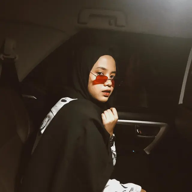 6 Potret Terbaru Hanin Dhiya Kini Tampil Berhijab, Bikin Pangling