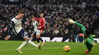 Tottenham Hotspur menumbangkan Manchester United dalam lanjutan Premier League pekan ke-25 telah berakhir dengan skor 1-0 di Tottenham Hotspur Stadium, London, Minggu, (16/2/2025). (AFP/Glyn Kirk)