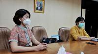 Ahli gizi Pelatnas PBSI dr Vetinly dan dr Paulina Toding memberi saran terkait menu sahur serta berbuka puasa Ramadhan yang dapat dikonsumsi atlet. (foto: PBSI)