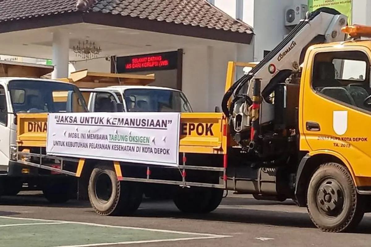Bantu Kebutuhan RS, Kejari Depok Jemput Oksigen ke Perusahaan Besar