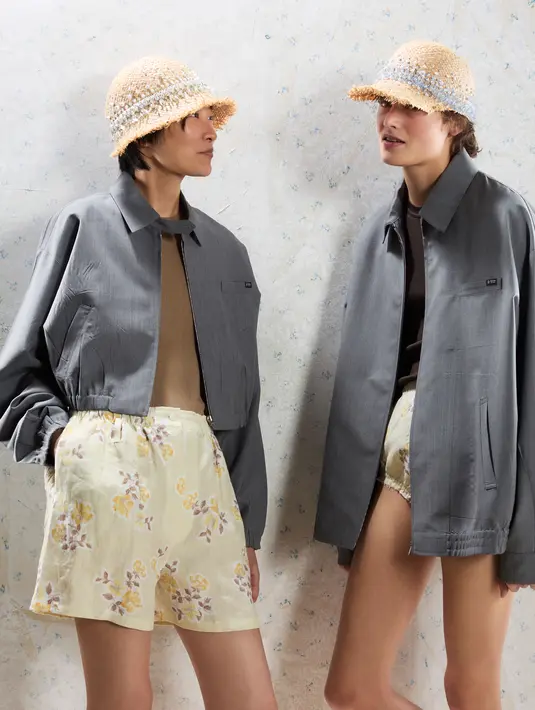 Kampanye ini menampilkan Bella Hadid, Damson Idris, Louis Partridge, dan Liu Wen, dengan pemotretan oleh David Sims. Masing-masing hadir di “pulau” metropolitan—oase pribadi di tengah lanskap kota yang saling bertentangan.