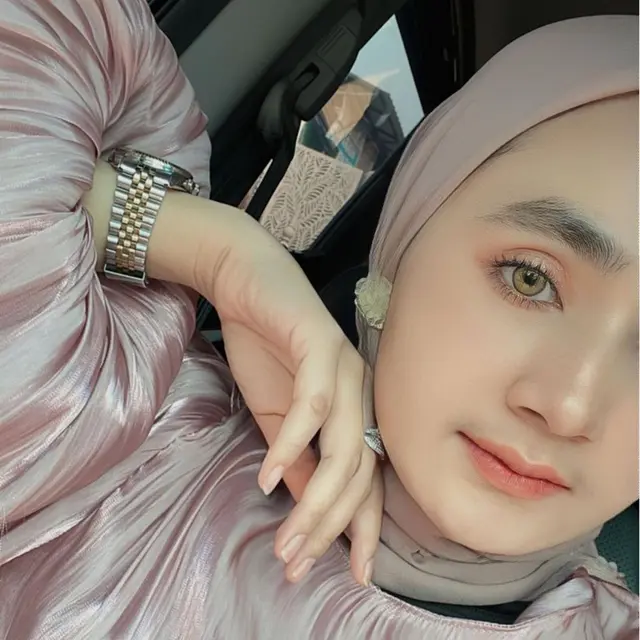 6 Potret Terbaru Uffridatun Nitami Istri Evan Marvino Hamil Anak Kedua, Kian Memesona