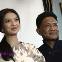 Setelah sudah lama vakum, Andre Hehanusa hadir dengan album barunya ‘All About Love’. Album ini bercerita tentang ketulusan cinta seorang lelaki.