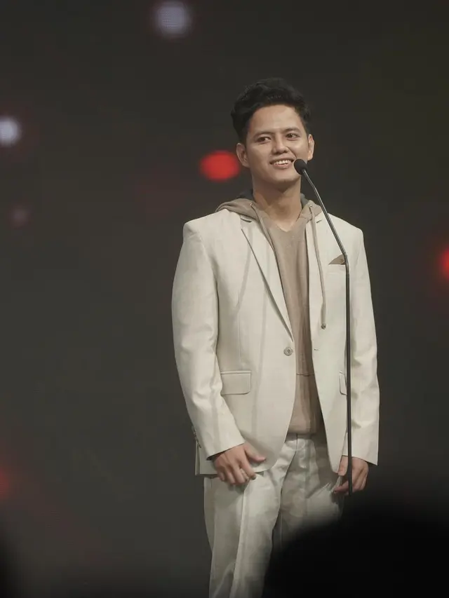 Stevan Pasaribu dikabarkan sedang dekat dengan Celine Evangelista