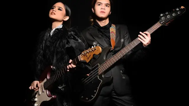 Dul Jaelani dan Tissa Biani. (Foto: Rio Motret dari Instagram @tissabiani)