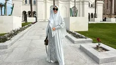 Melalui akun Instagram, Fitri Carlina beberapa kali mengunggah gaya OOTD saat memakai hijab. Unggahan wanita 36 tahun ini pun langsung mencuri perhatian banyak netizen. (Liputan6.com/IG/@fitricarlina)