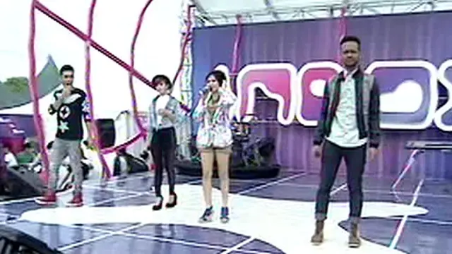 Tangga - Cinta Tak Mungkin Berhenti