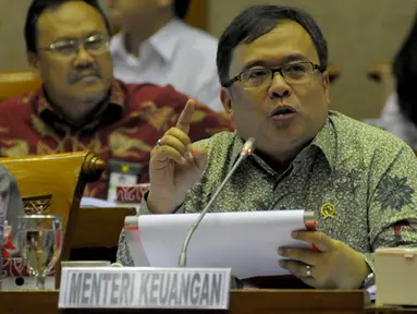  Menteri Keuangan Bambang Brodjonegoro saat mengikuti rapat kerja dengan Komisi XI, Jakarta, Kamis (5/2/2015). (Liputan6.com/Andriam M Tunay)