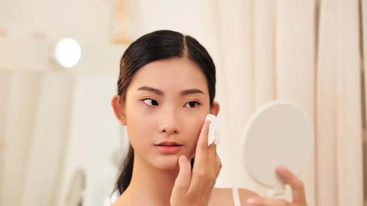 Berawal dari Klinik Kecantikan Hingga Luncurkan Skincare Lokal untuk Kesehatan Kulit Remaja