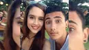 Di akun Instagramnya, Cinta Laura memposting foto selfie berdua dengan seorang cowok bule bernama Vincent. (instagram.com/claurakiehl)