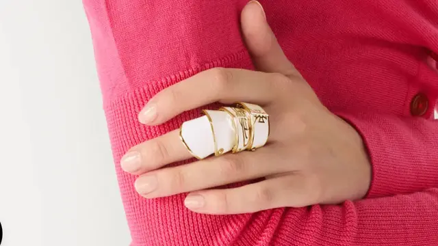 Armour Ring dari Manga Nana x Vivienne Westwood. Dok. Vivienne Westwood