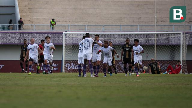 Foto: Lima Gol Diborong Legiun Asing, Dewa United FC Menangi Derby Tangerang atas Persita di BRI Liga 1 2022 / 2023