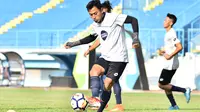 Samsul Arif Belum Mau Terbuka soal Kepindahan ke Barito Putera