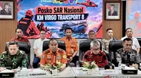 Basarnas jelaskan proses pencarian korban km virgo. (foto antara).