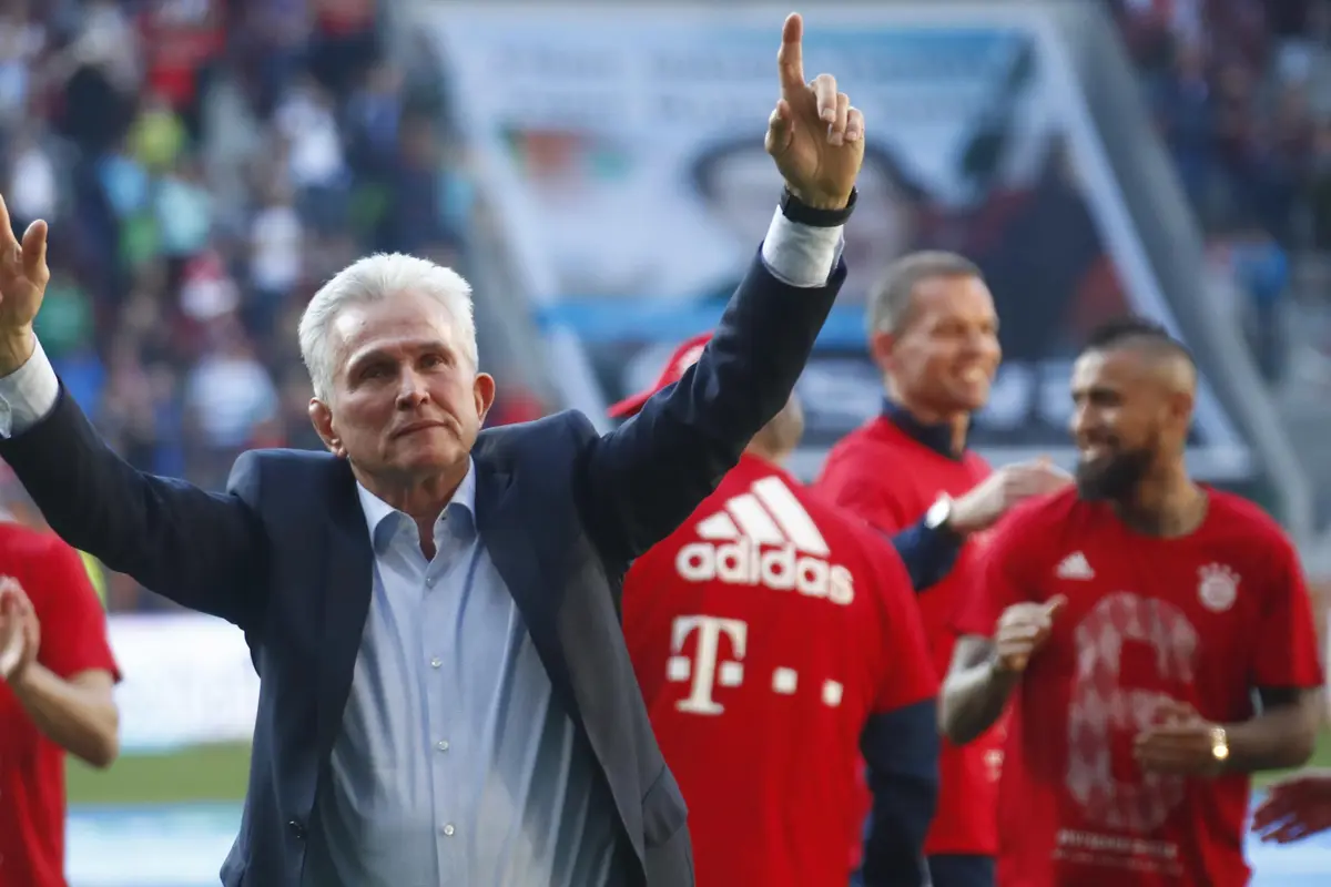 Bayern Munchen, FC Augsburg, Bundesliga