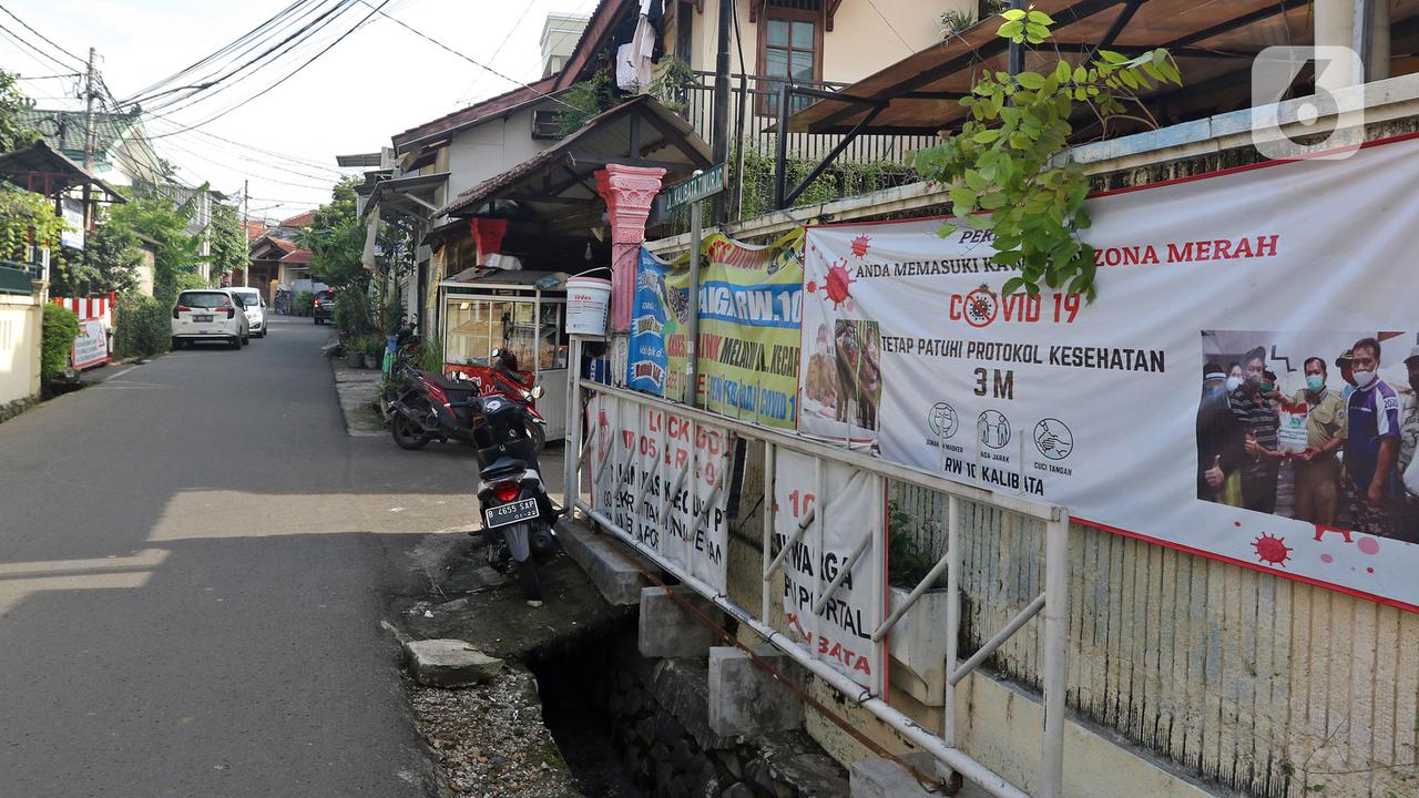 FOTO: PPKM Mikro Mulai Diterapkan di 7 Provinsi