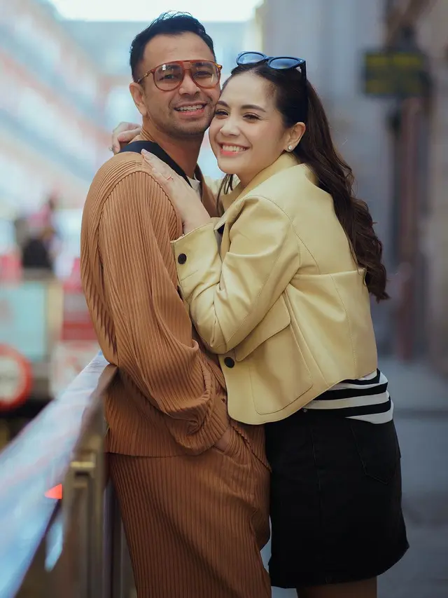 Raffi Ahmad dan Nagita Slavina di Madrid (Instagram/raffinagita1717)