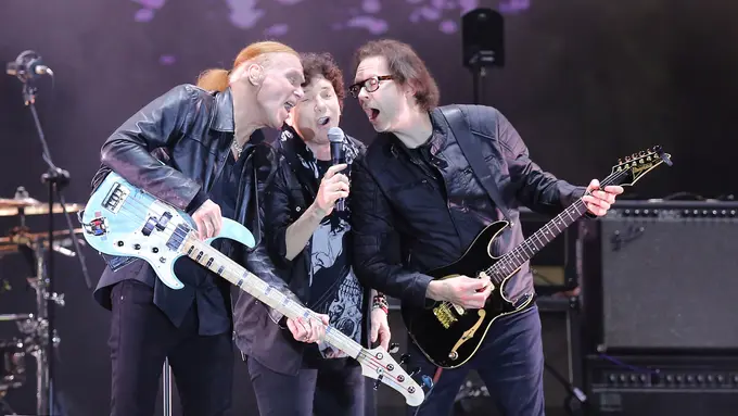 Mr. Big di The 90's Festival 2023