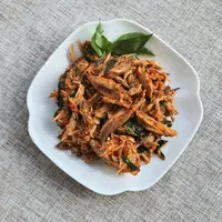 Ilustrasi sambal tongkol/copyrightshutterstock/momsay_project