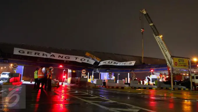 Bukan karena Salah Kontruksi, Ini Penyebab Tol Cikunir 2 Ambruk!