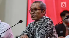 Wakil Ketua KPK Alexander Marwata memberikan keterang kepada wartawan perihal penahanan Mantan Kepala Bea dan Cukai Makassar Andhi Pramono di Gedung Merah Putih ,Jakarta, Jumat (7/7/2023).(Liputan6.com/Angga Yuniar)