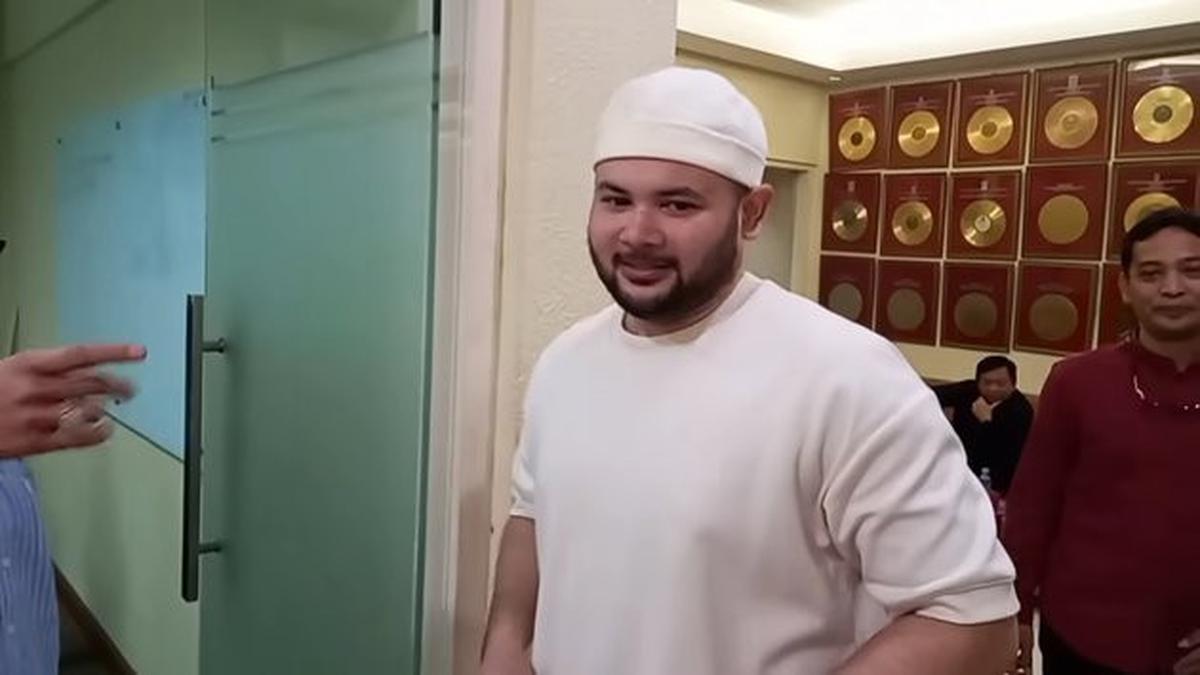Ridho Rhoma Kapok Pakai Narkoba, Kini Selektif Memilih Teman - Vimarsana News