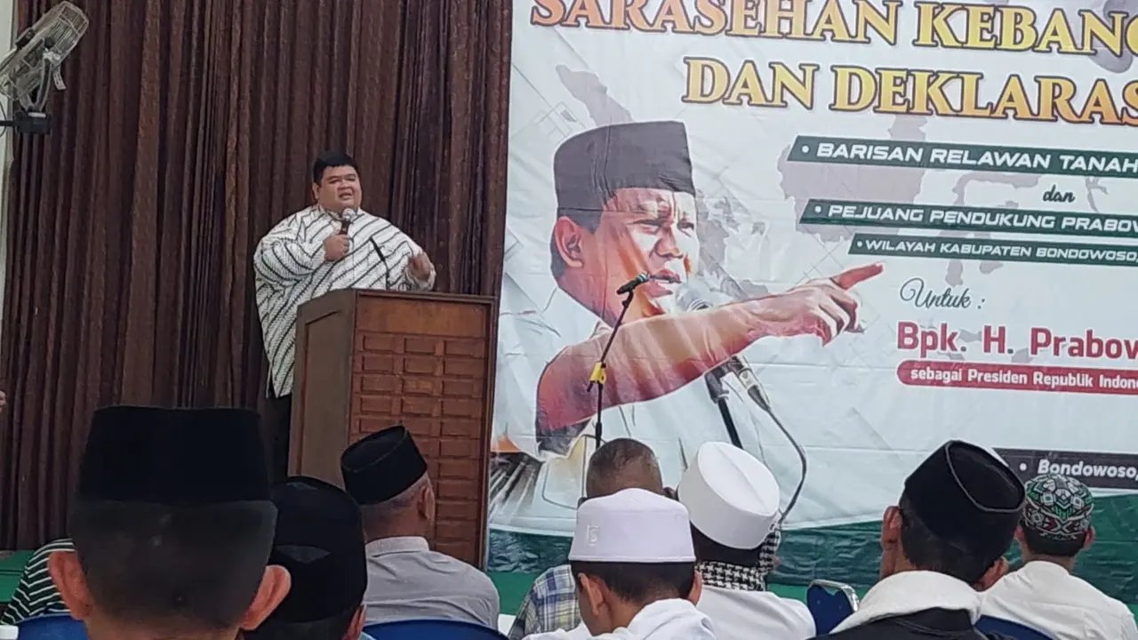 Pimpinan Pondok Pesantren (Ponpes) Al-Ishlah Bondowoso  KH Thoha Yusuf Zakaria. (Dian Kurniawan/Liputan6.com)