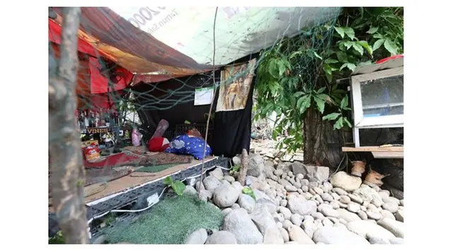 6 Potret rumah terduga pelaku penusukan Sandy Permana, terlihat kosong dan tak terawat