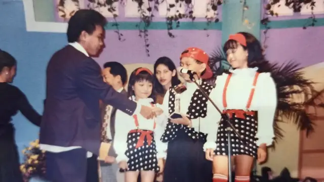 [Fimela] Leony dan Trio Kwek Kwek