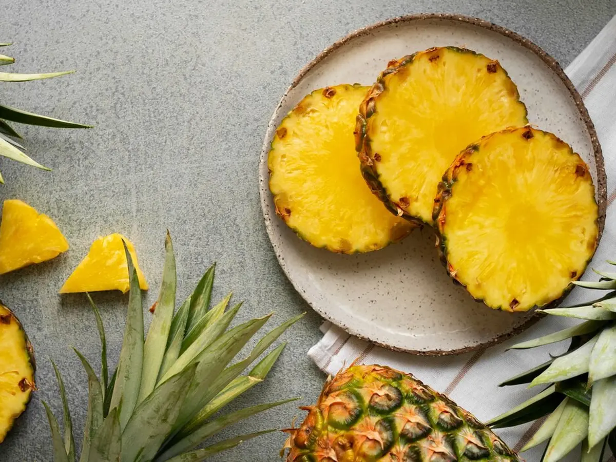 Khasiat Buah Nanas, Bisa Cegah Osteoporosis dan Radang Usus