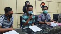 Polisi menangkap pelaku ujaran kebencian soal pos penyekatan Suramadu. (Dian Kurniawan/Liputan6.com)