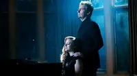 Hadiri Pre-Grammy, Avril Lavigne Kompak Bersama Mantan Suami