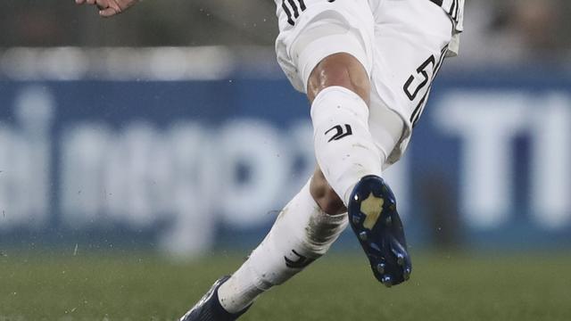 Kesuksesan 11 Pesepak Bola Muslim Merumput di Tanah Eropa