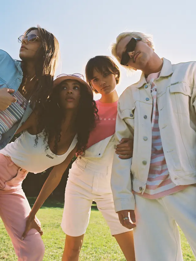 Koleksi Esensial Busana Musim Semi dengan Gaya Vintage dan Effortless