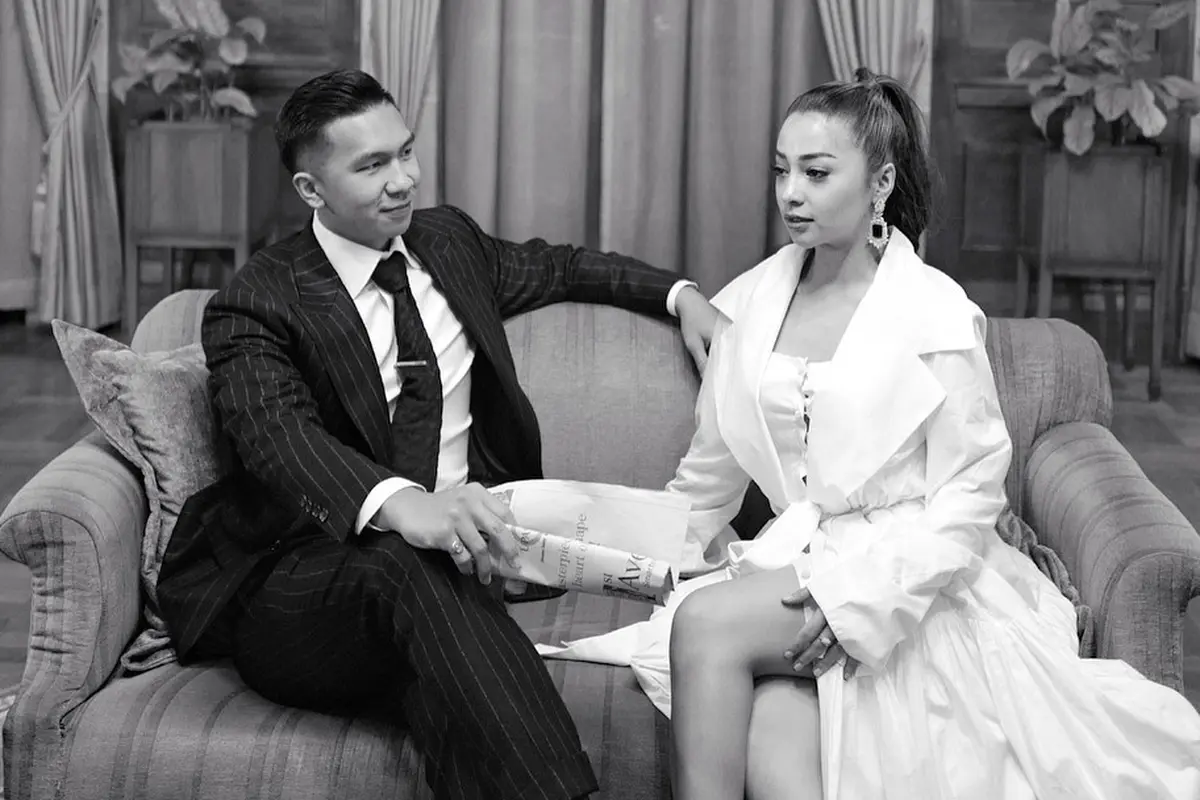 [Bintang] Bikin Iri, Ini 8 Potret Liburan Nikita Willy dan Indra Priawan