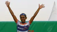 Pebalap sepeda Indonesia, Patria Rasta menjadi yang tercepat di etape 2 ITdBI, Banyuwangi, (17/10/2014). (Liputan6.com/Helmi Fithriansyah)