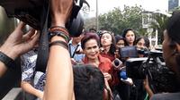 Mantan Deputi Senior Gubernur Bank Indonesia (BI) Miranda Goeltom diperiksa KPK