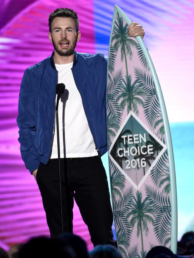 [Bintang] Teen Choice Awards 2016 -Chris Evans