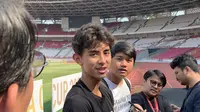 Pemain Timnas Indonesia U-17 Welber Jardim mengungkap alasannya bersedia memperkuat Timnas Indonesia U-17 jelang tampil di ajang Piala Dunia U-17 2023. Penggawa kelahiran 2007 itu mengakui sang ibunda memainkan peran penting di balik pilihannya memenuhi panggilan Timnas Indonesia U-17. (Liputan6.com/Melinda Indrasari)